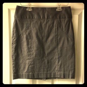 EUC Banana Republic Pencil Skirt